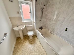 Photo 1- click for photo gallery